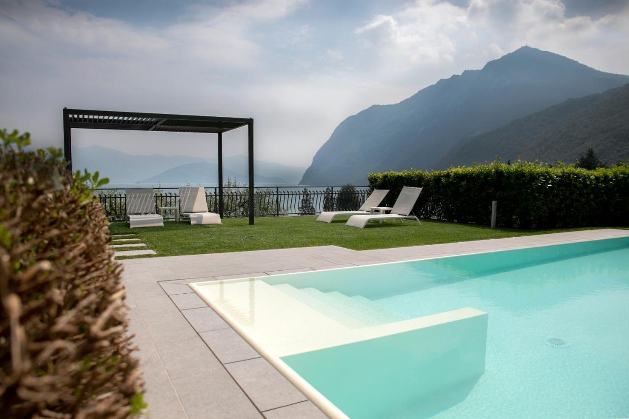 Ai Ronchi B&B Riva di Solto Dış mekan fotoğraf
